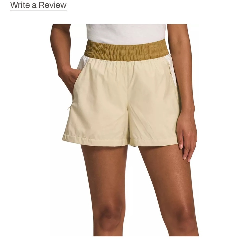 The North Face Women's X Cream Shorts with Tan Waistband Size Medium NWOT